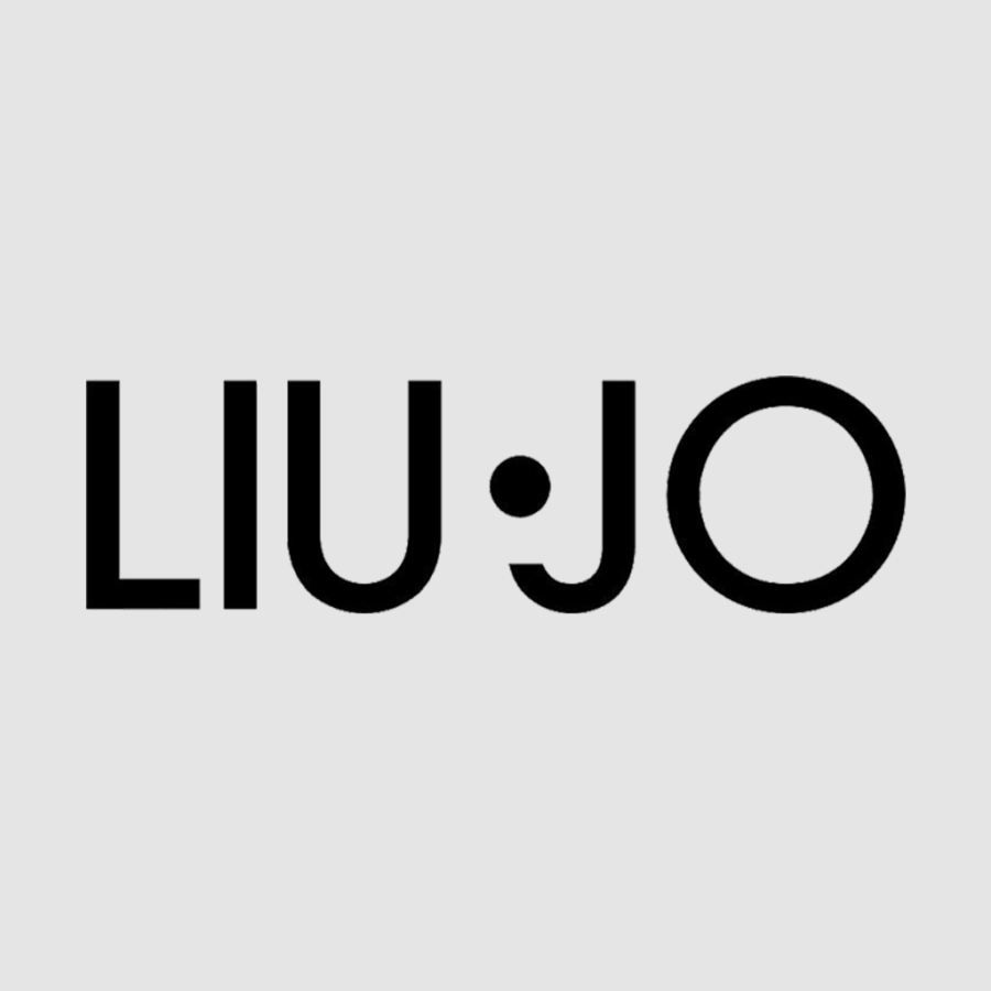 wp-content/uploads/2023/10/Style-Up-Fonovo-di-Taro-Liu-Jo.png